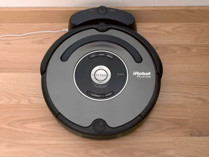 iRobot Roomba 560