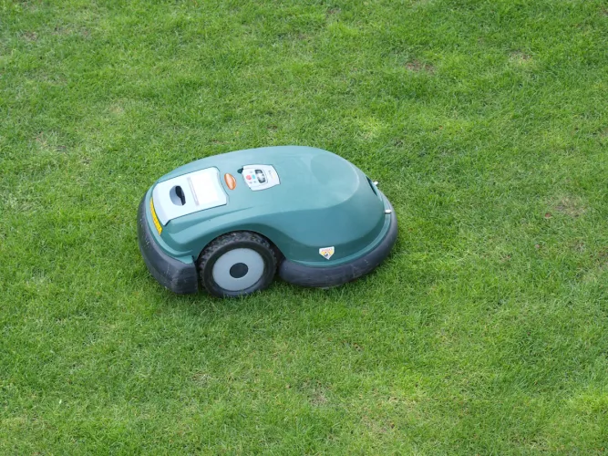 Robomow RL1000
