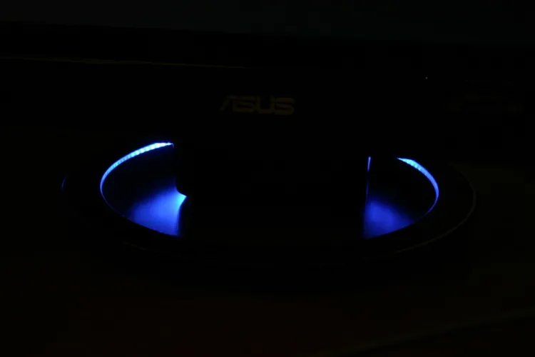 ASUS LS221H