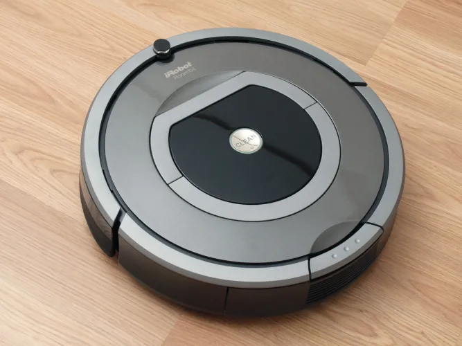 iRobot Roomba 780